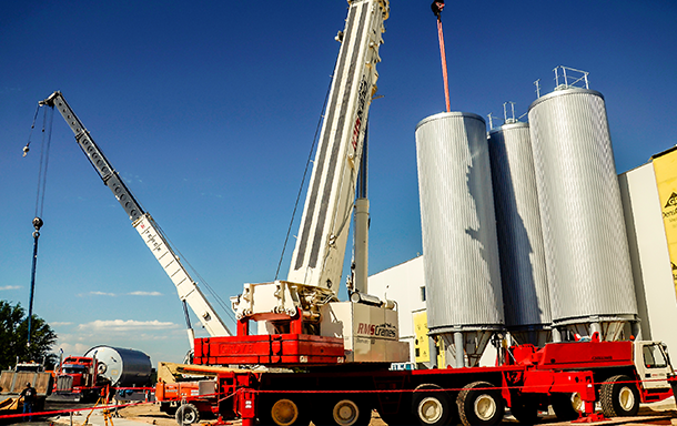 crane from rms cranes moving silos